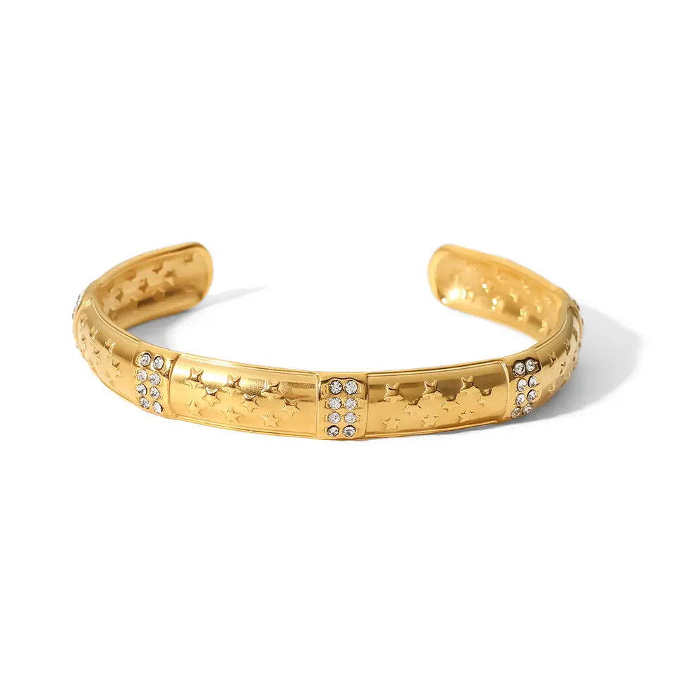 Inaya Bangle