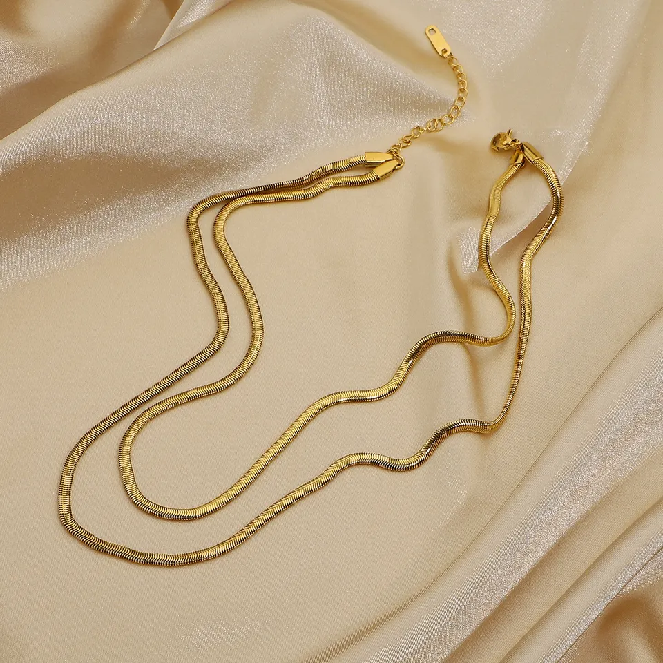 Doubel Layer Snake Halsband